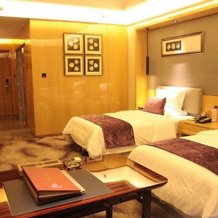 Swan Lake Recreation Hotel Foshan Exterior foto